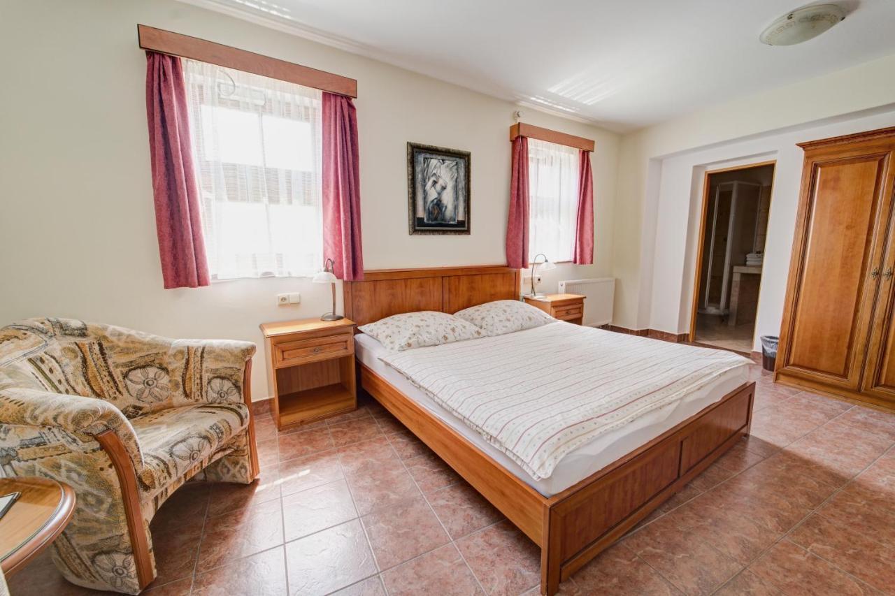 Český Krumlov Rodinny Pension Antoni מראה חיצוני תמונה